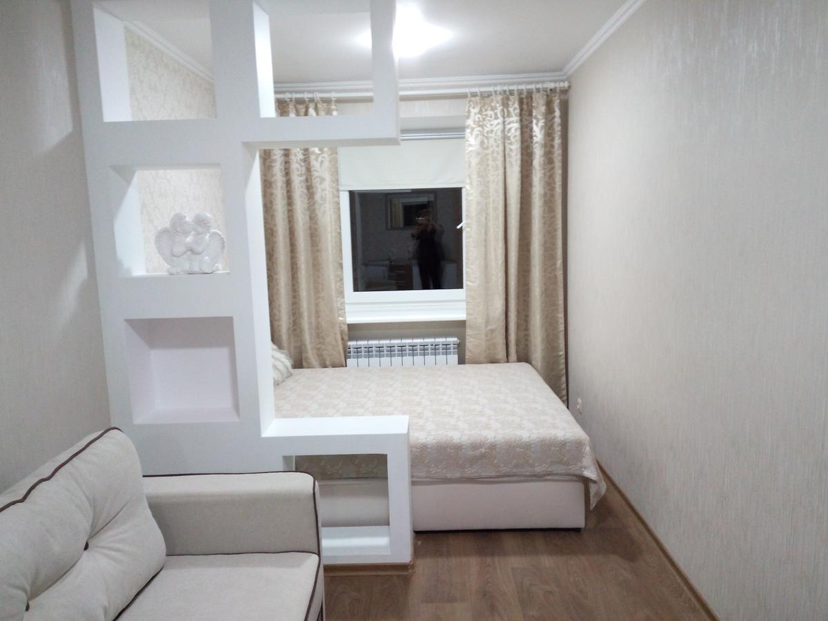 Two-Bedroom Apartment In The Center Khmelʼnytsʼkyy Екстериор снимка